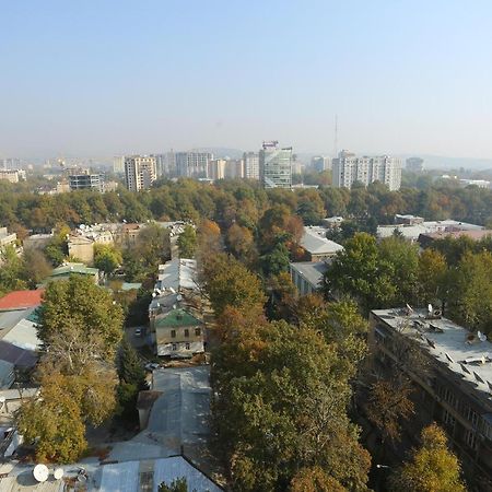 Hotel 777 Dusanbe Kültér fotó