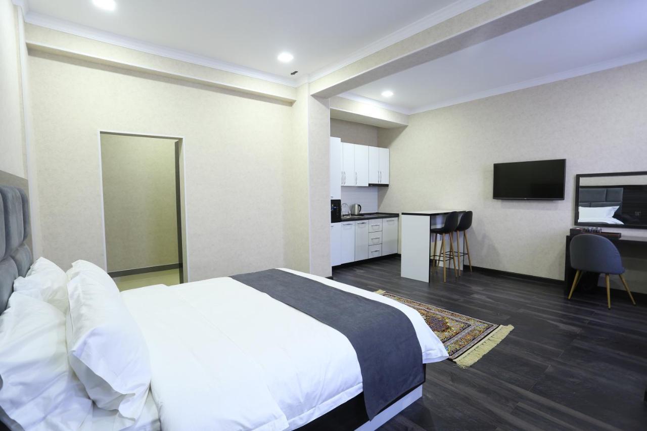 Hotel 777 Dusanbe Kültér fotó
